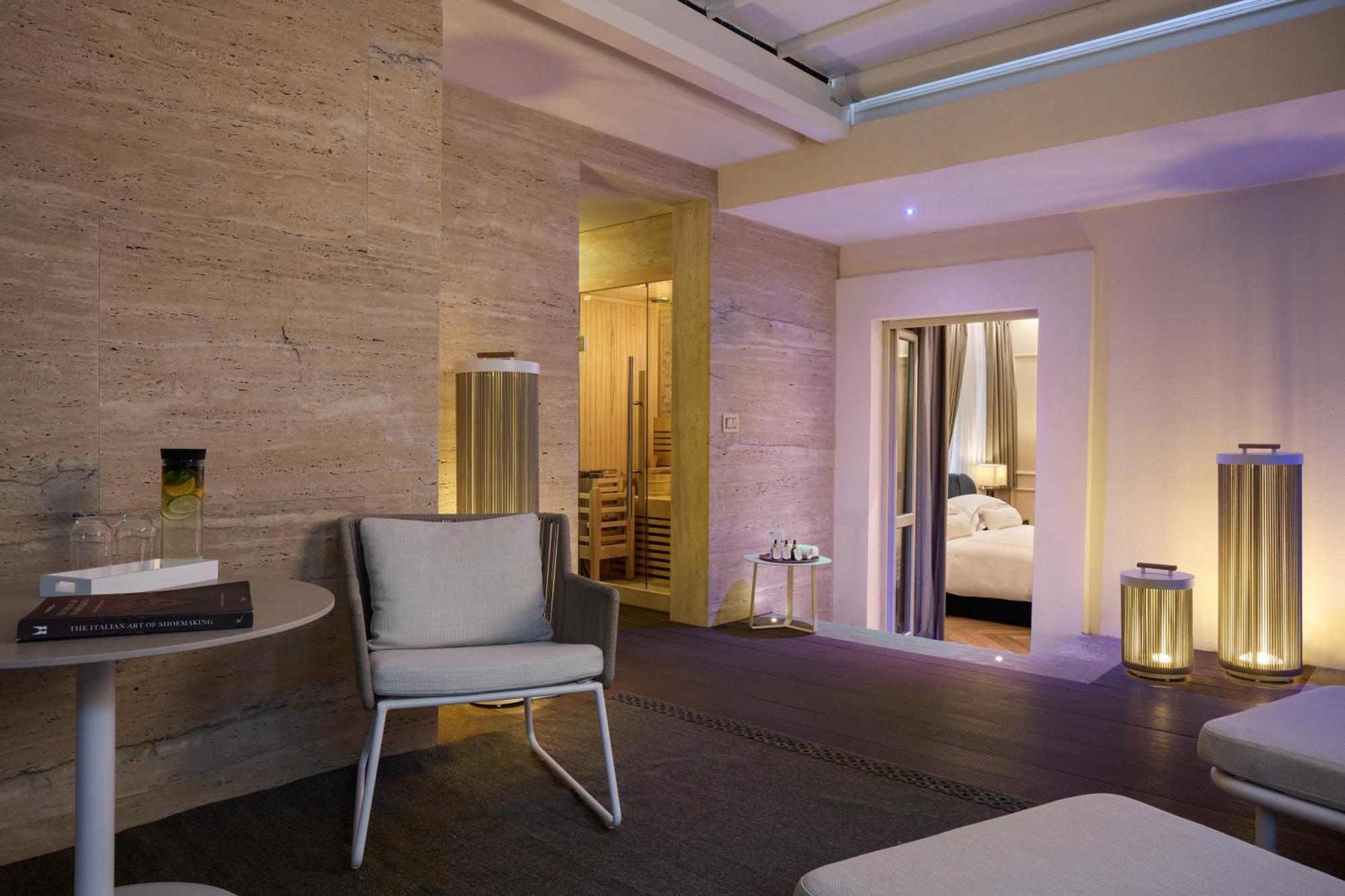 เดอะ เฟิสต์ อาร์เต Hotel โรม ภายนอก รูปภาพ